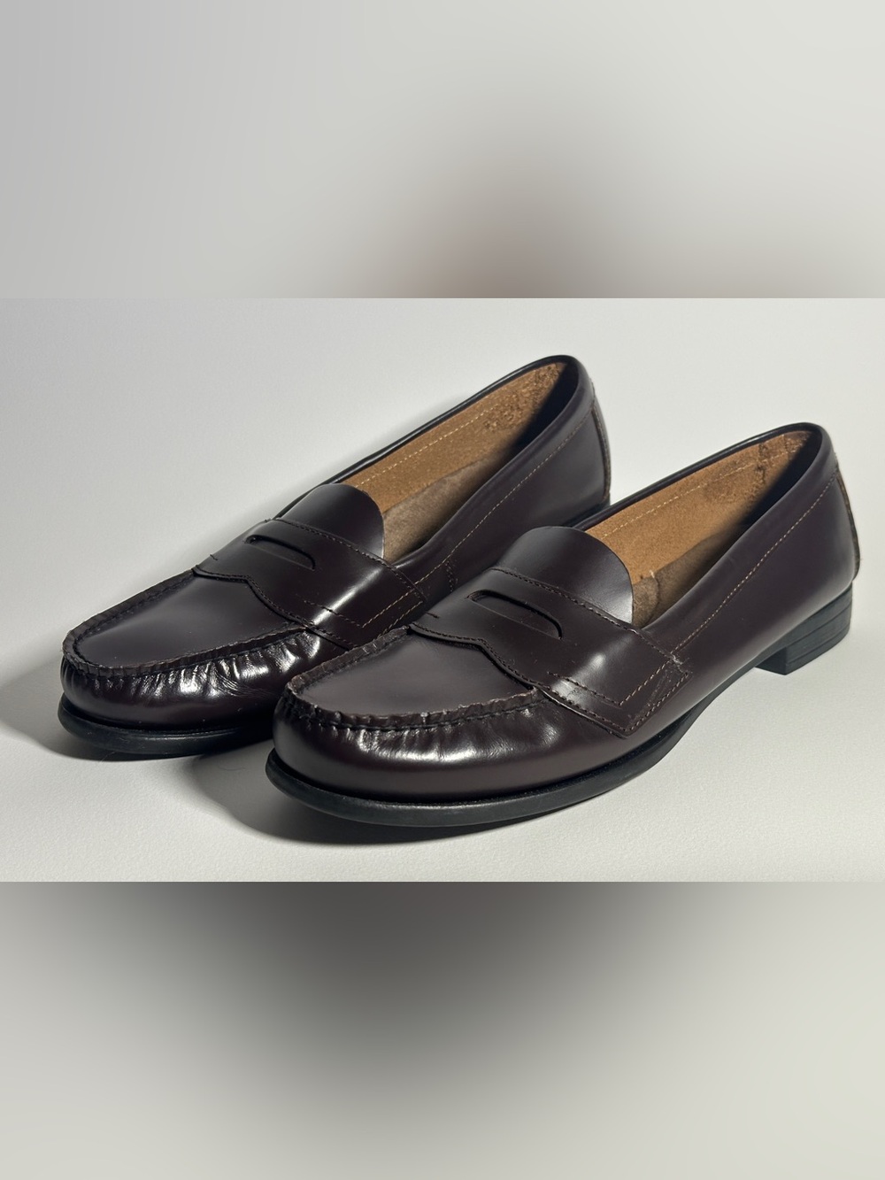 Eastland Women's Penny Loafers in Dark Burgundy size 10 narrow